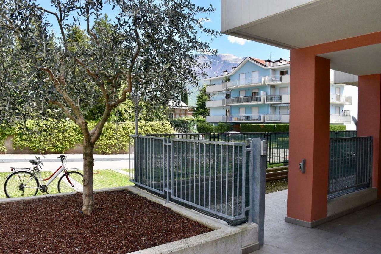 Lakegarden Apartment Riva del Garda Dış mekan fotoğraf